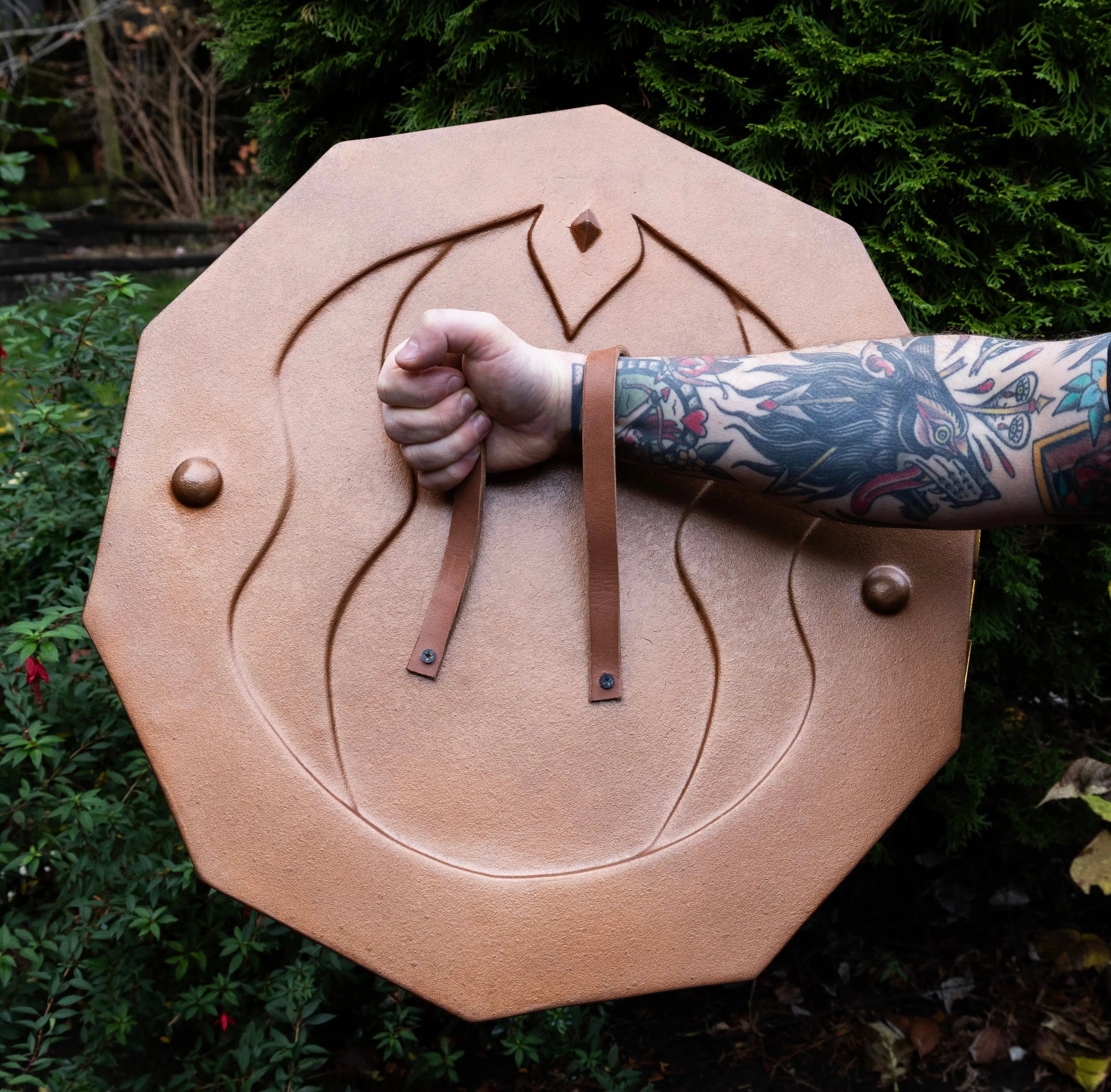 Mirror Shield // Majora's Mask - The Legend of Zelda Cosplay Replica Prop (Pre Order) - Legend of Zanon