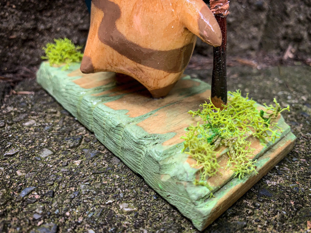 Wooden Makar Statue w/ Violin & Bow - The Legend of Zelda: The Wind Waker 